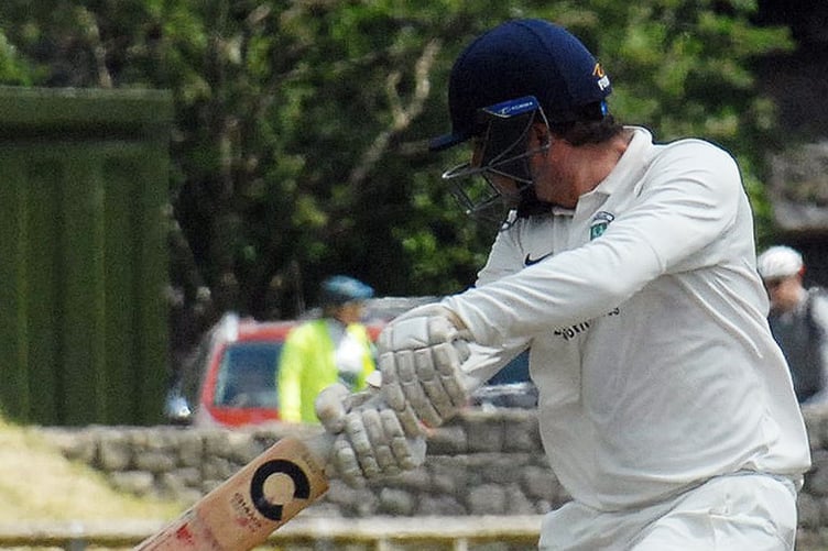 Lafras Van Vuuren who hit 59