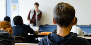 Gwynedd to phase out English in schools
