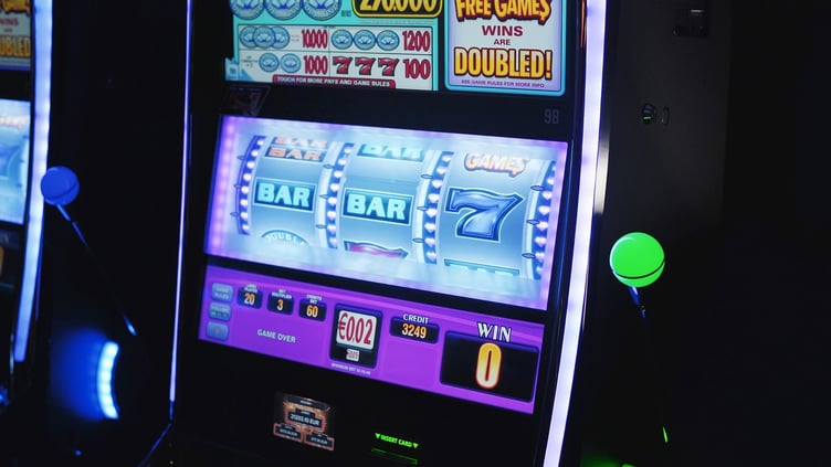 Slot machine gambling