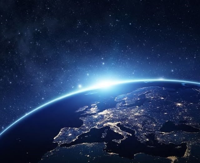 £1,000 raised for campaign against deep space radar dish array