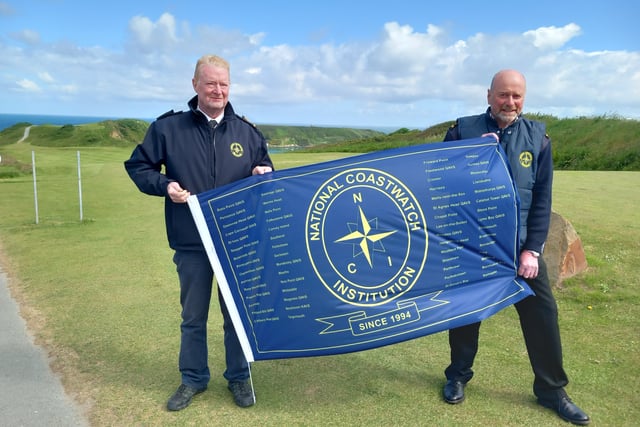 Flag relay arrives in Gwynedd to mark charity's 30th anniversary