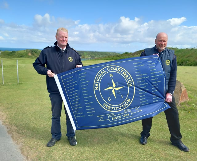 Flag relay arrives in Gwynedd to mark charity's 30th anniversary