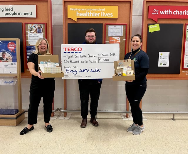 Cancer Cloud Kits for Hywel Dda thanks to Tesco grant