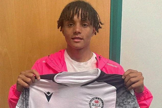 Young defender Uniss Kargbo