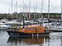 Fantastic footage captures Pwllheli lifeboat's return 