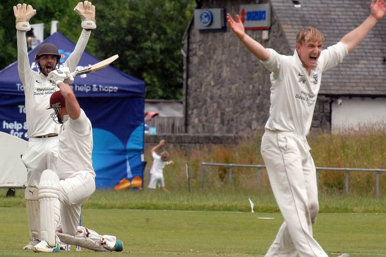 Bowler Jack Williamson took 4 wickets, with keeper Dave Jenkins who held 3 catches  (Photo: Rod Davies)