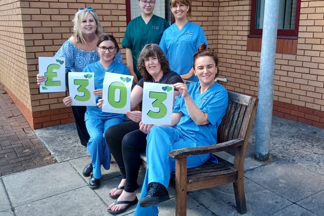 Cash raised for Chemotherapy Day Unit at Glangwili Hospital