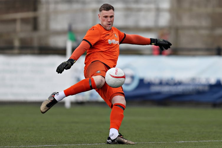 ABERYSTWYTH, CEREDIGION, WALES - 21st APRIL 2024 - Aberystwyth's Dave Jones during Aberystwyth Town vs Pontypridd United in round 32 of the JD Cymru Premier at Park Avenue, Aberystwyth (Pic by Sam Eaden/FAW)