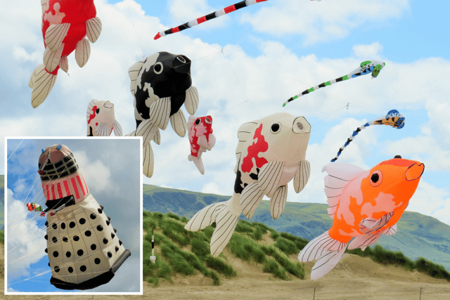 Gwynedd kite festival flies the flag for Barmouth