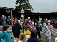 Devil’s Bridge ‘speckled hat’ auction raises thousands for Tir Dewi
