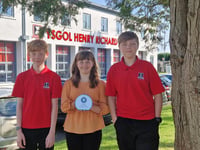 Tregaron pupils win national award and scoop £5,000 for school