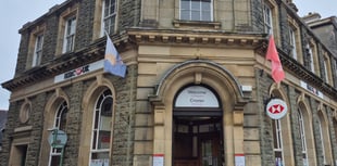 Gwynedd bank to close