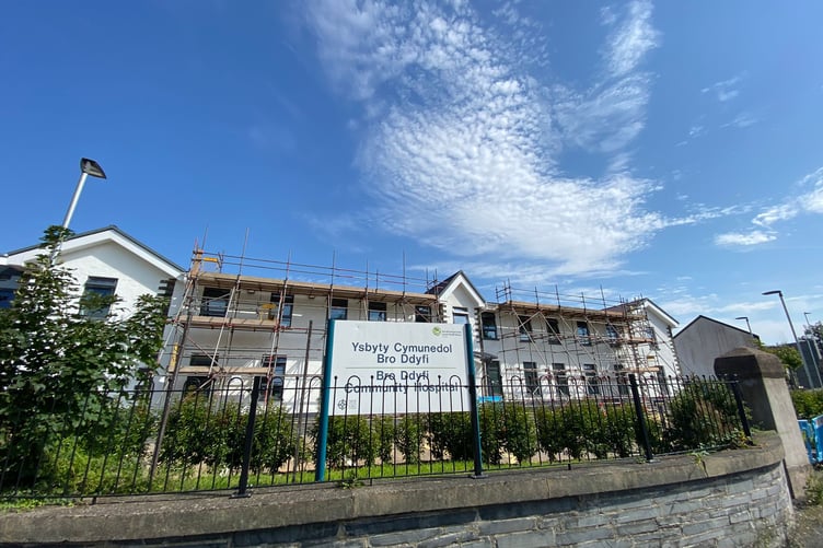 Bro Ddyfi Community Hospital is to get replacement solar panels