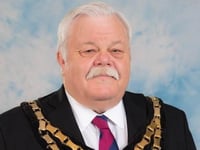 Tributes paid to councillor Paul Hinge