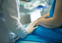 Nurses say extreme heat making NHS 'impossible environment'