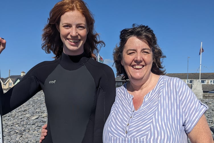 Elen Morgan and her mother Gaymor Morgan at the ADASC beach party