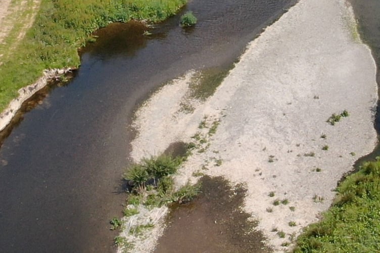 NRW acknowledges Llandinam has recently suffered from flooding - in a separate scheme, Powys County Council has installed a small earth bund to reduce flood risk to the village