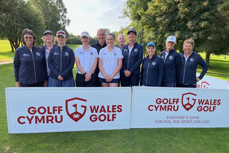 Aberdovey Golf Club ladies' scratch team