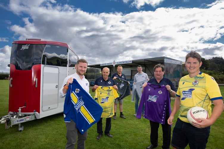 Ifor Williams Trailers Sponsor Llanwuchllyn FC;  Pictured (L/R); Jak Tyrer (IWT), John Mancini, Gwion Jones,  Iwan Jones, Dei Charles Jones and Iolo Jones. Picture Mandy Jones
