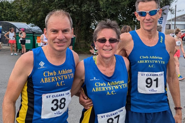 led Hughes, Julie Williams and Paul Williams at the St Clears 10k