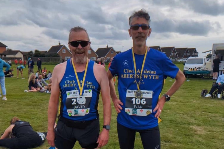 van Courtier and Dave Humphreys at Race the Train