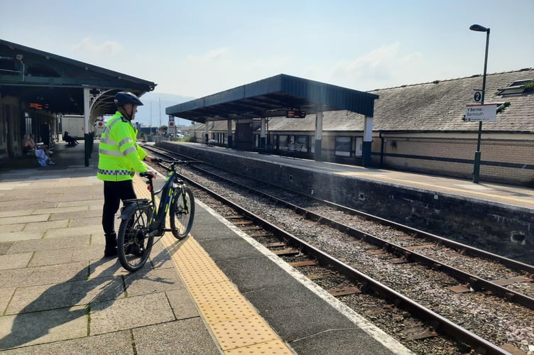 Sgt Barlow at Barmouth train station. Photo: NWP Gwynedd South