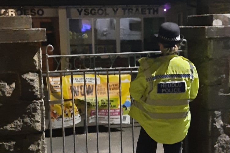 Ysgol y Traeth police patrols continue. Photo: NWP Gwynedd South