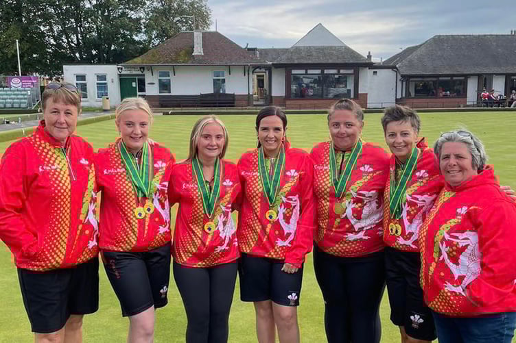 Anwen Butten (team manager), Jodie McCarthy, Lauren Gowen, Sara Marie Nicholls, Emma Gittins, Caroline Taylor and Wendy Price (assistant manager/selector)