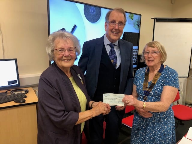 Eulanwy Davies, Gethin Davies and Tywyn Inner Wheel President, Lynda Morris. Photo: Tywyn Inner Wheel