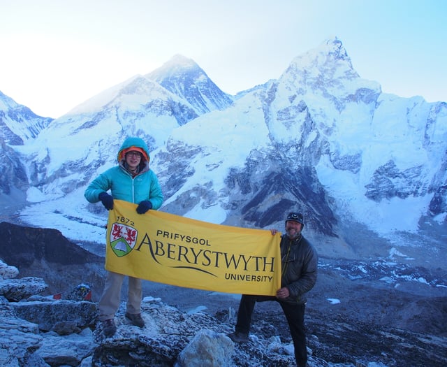 Aber Uni scientists to test if Everest snow is melting