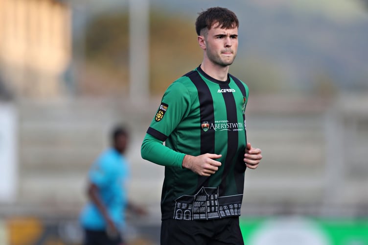 ABERYSTWYTH, CEREDIGION, WALES - 7th SEPTEMBER 2024 - Aberystwyth's Devon Torry during Aberystwyth Town vs Flint Town United in Round 6 of the JD Cymru Premier at Park Avenue, Aberystwyth (Pic by Sam Eaden/FAW)