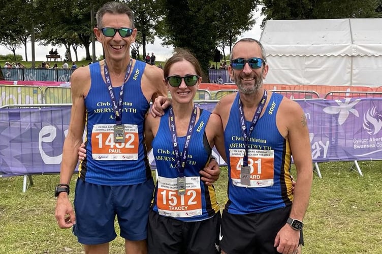 Paul, Tracey and Edd at Swansea 10k