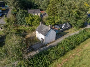 Pair of cottages with mountain views are "dream come true" 