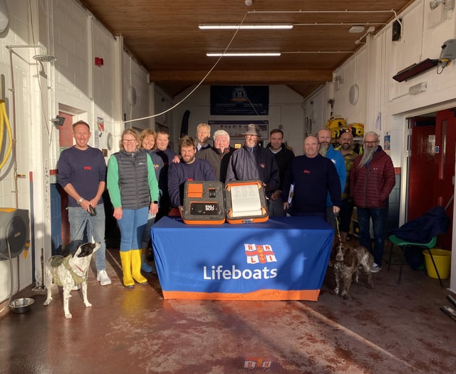 Scroll ceremony interrupted as RNLI rescues two bodyboarders
