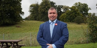 MP urges locals to attend Machynlleth public toilets fundraising gig
