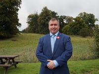 MP urges locals to attend Machynlleth public toilets fundraising gig