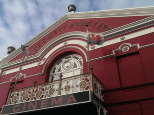 Tywyn Magic Lantern's free documentary screening