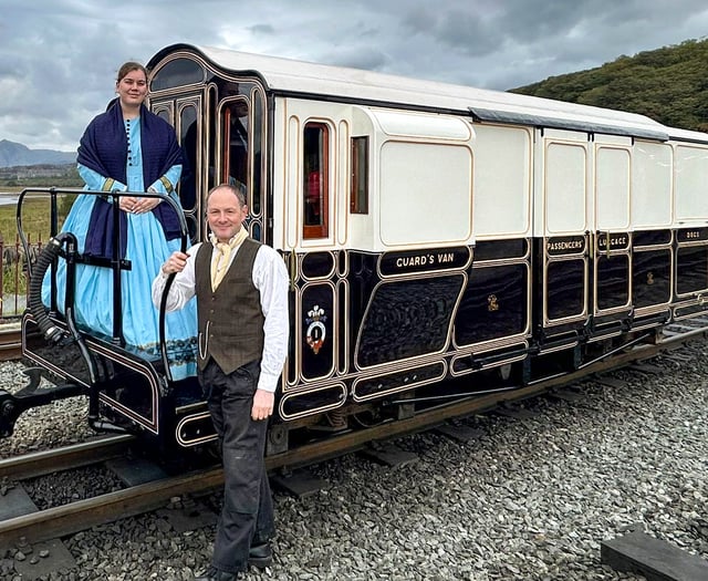 Father and daughter team paint Victorian carriage for showcase weekend