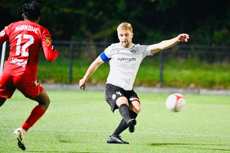 Nathan Peate went closest to scoring for Bala