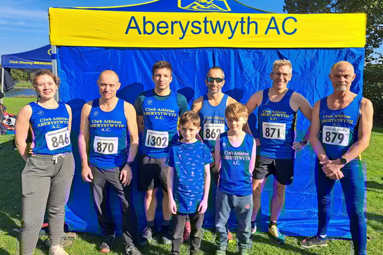 Aber AC Seniors ready for the cross country race