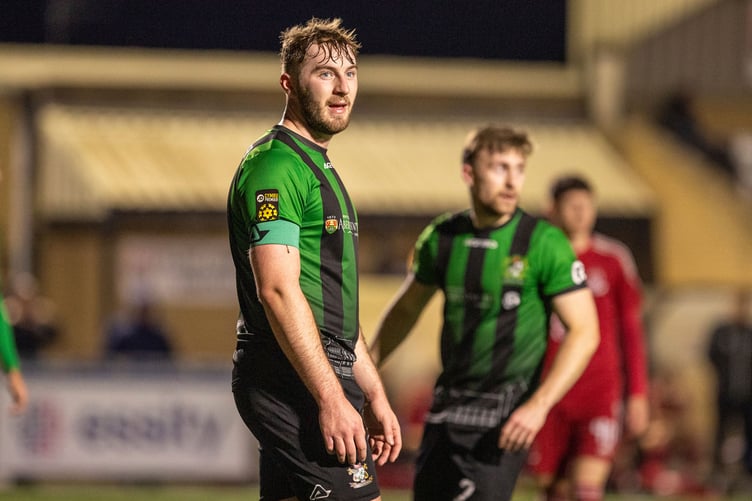 FLINT, WALES - 4TH OCTOBER 2024: Aberywtwyth Town's Louis Bradford  during the JD Cymru Premier fixture between Connah's Quay Nomads and Aberystwyth Town at the Essity Stadium, Flint. 4th of October, Flint, Wales (Pic by Nik Mesney/FAW)