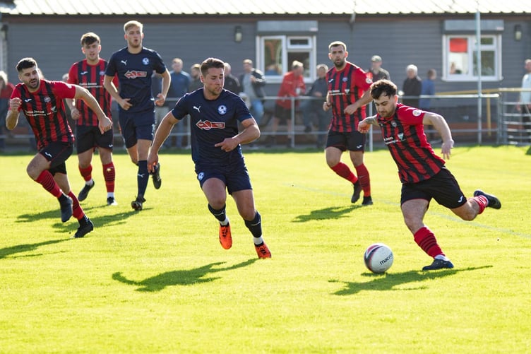 Porthmadog on the attack against Airbus UK (Photo: Jeff Guile)