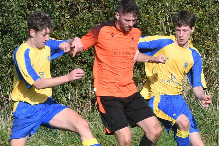 Tom Allen set up Tywyn's equaliser (Photo: Doris O'Keefe)