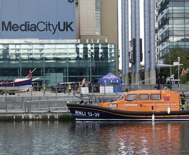 Pwllheli RNLI takes part in time capsule event