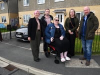 Wheelchair user shows politicians how hard it is to get around