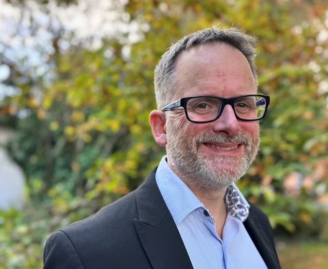 Hywel Dda's new CEO warns of 'challenges'