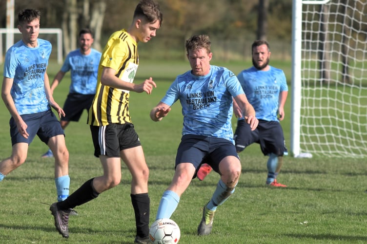 Borth Utd 3-1 Rhayader Town Res 26-10-24 - 3