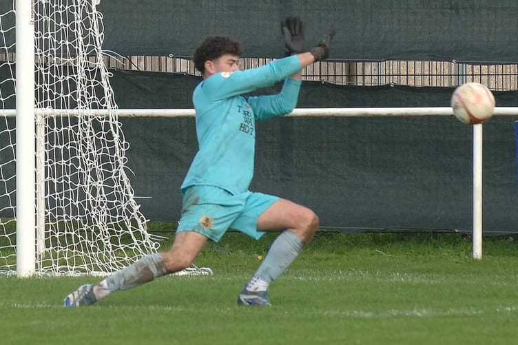 From the Dolgeddau v Chirk Ardal Northern Leagues game, Saturday, October 26