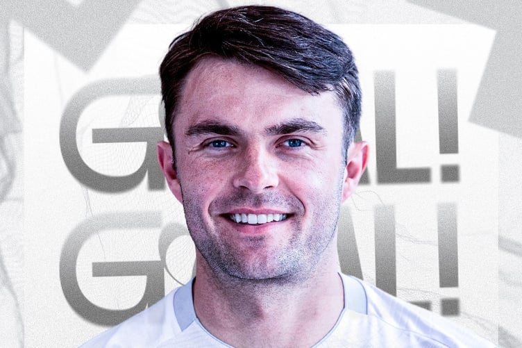 Nathan Burke equalised for Bala at 90+3'