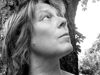 Open mic special with live ‘Murmuration’